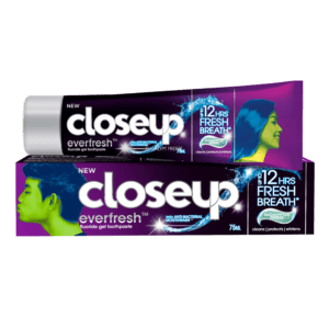 Closeup Toothpaste Eucalypt Freeze 90g tube and box